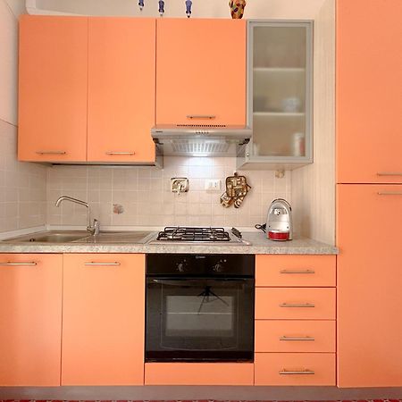Apartamento Elegant House - Centro - 400Mt Dal Mare Ventimiglia Exterior foto