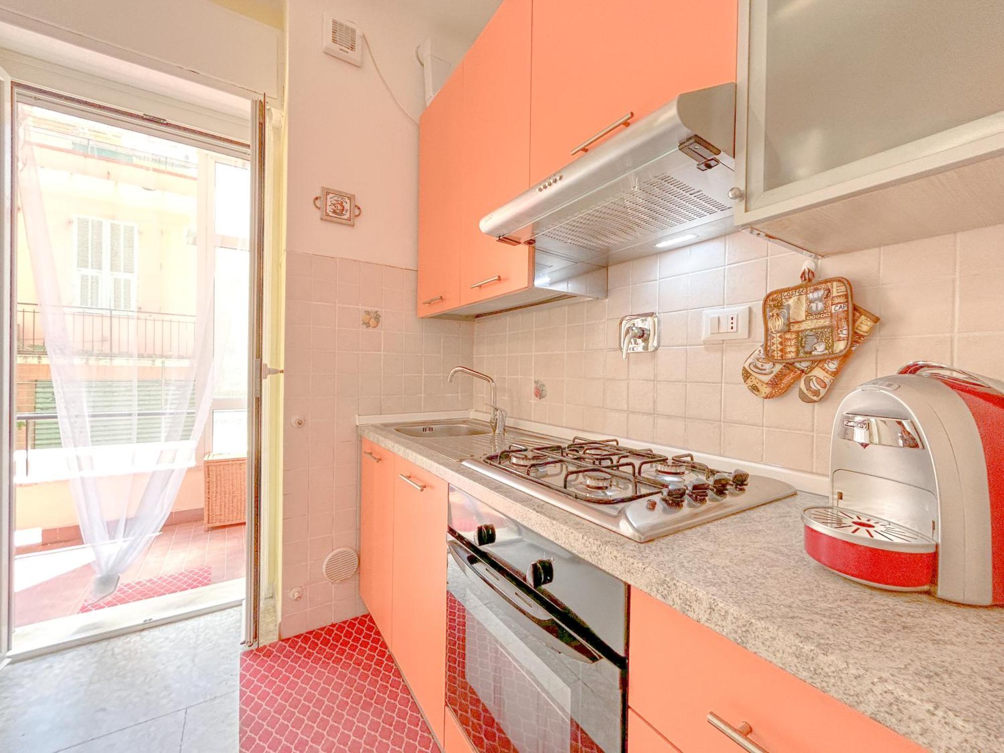 Apartamento Elegant House - Centro - 400Mt Dal Mare Ventimiglia Exterior foto